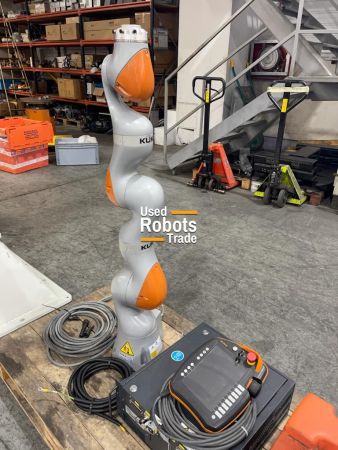 <?$this->content($robots, 'title', $lang)?>